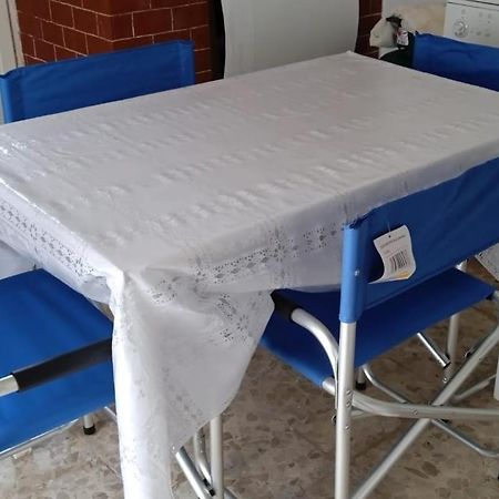 Casa Vacanza Nonna Emma Villa ลิซซาโน ภายนอก รูปภาพ