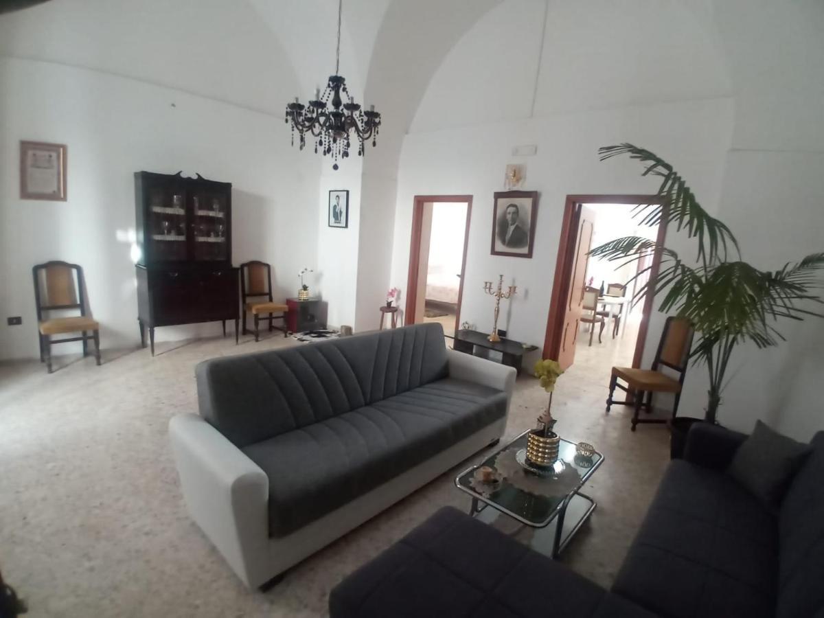 Casa Vacanza Nonna Emma Villa ลิซซาโน ภายนอก รูปภาพ