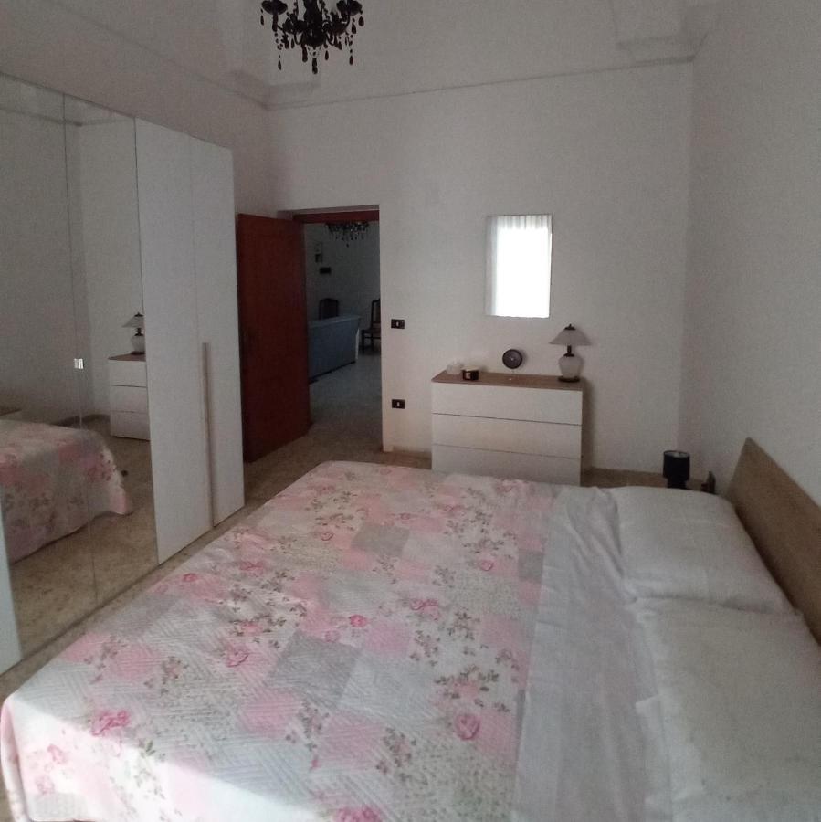 Casa Vacanza Nonna Emma Villa ลิซซาโน ภายนอก รูปภาพ